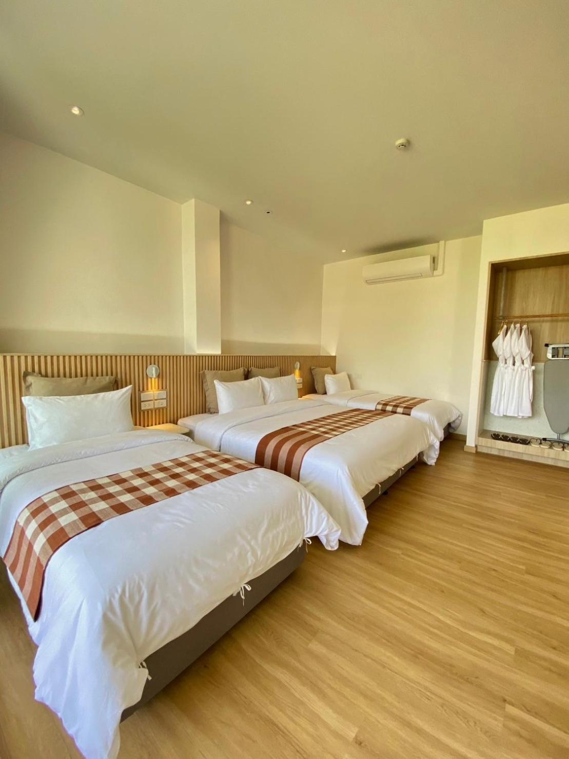 Punn Hotel Korat Накхонратчасима Экстерьер фото