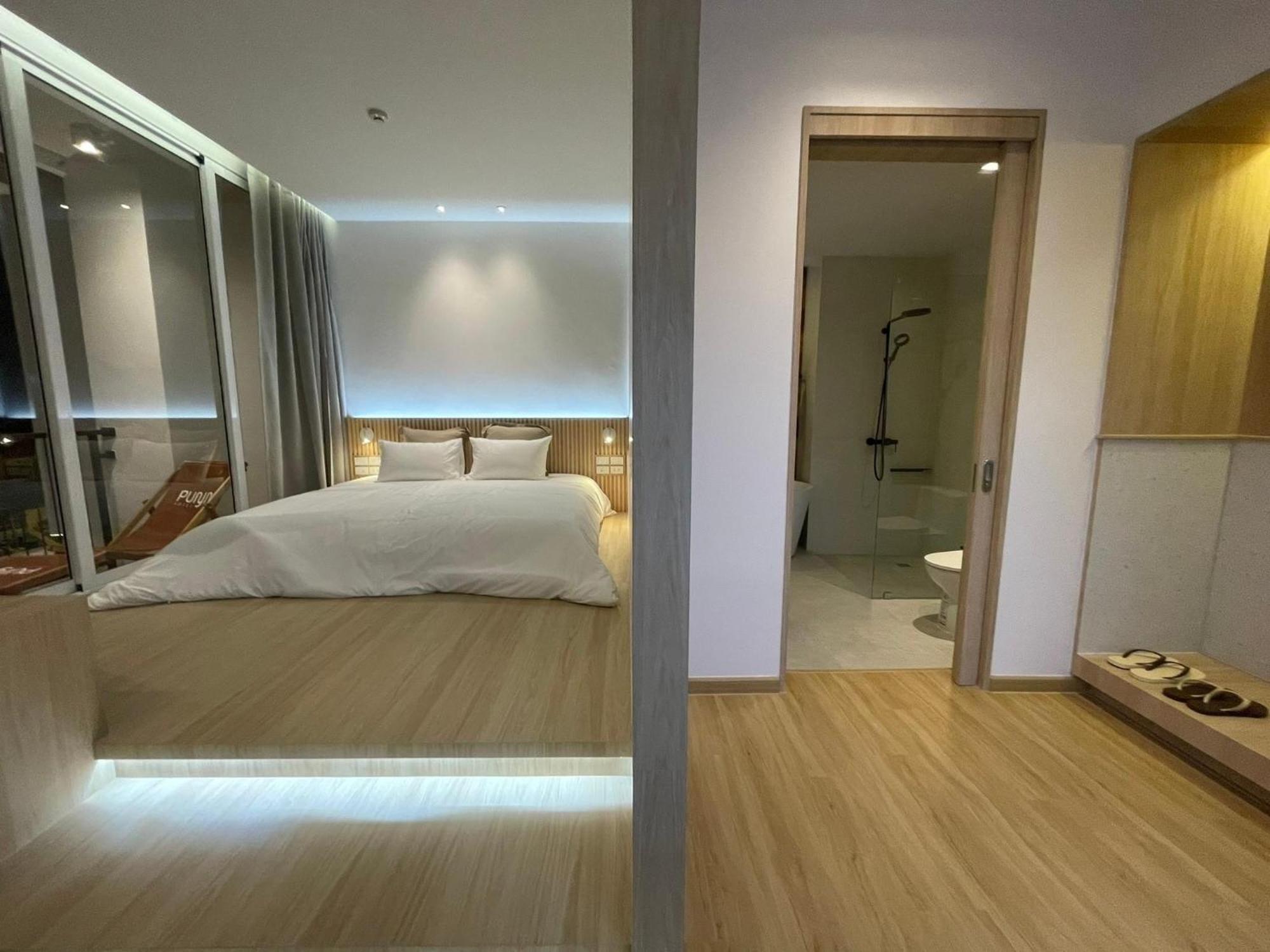 Punn Hotel Korat Накхонратчасима Экстерьер фото